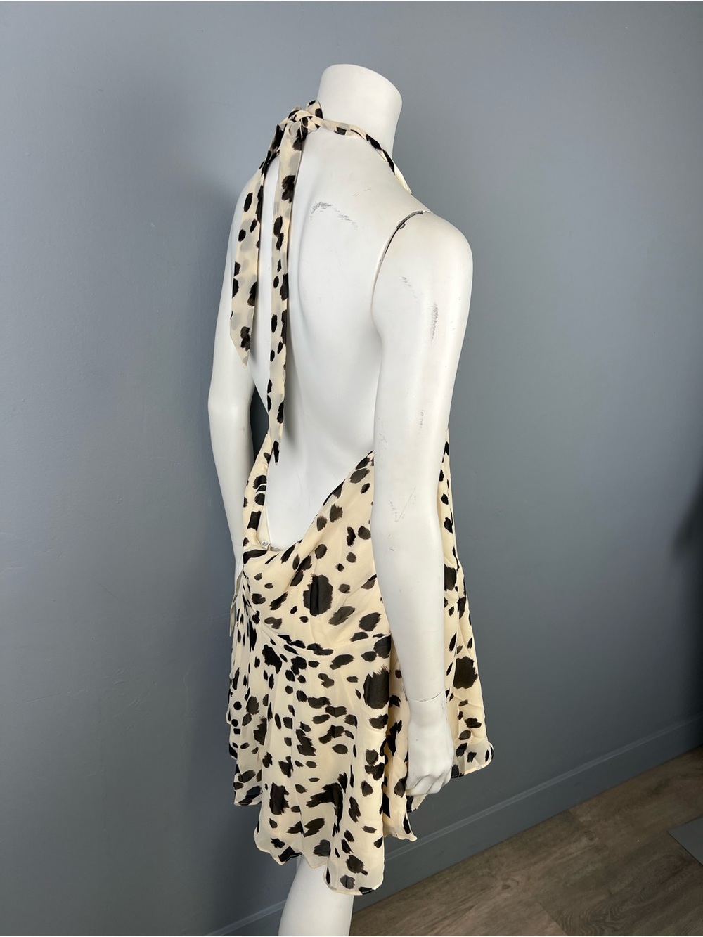 NEW WITH TAGS Abercrombie & Fitch Halter Mini Dress in Cream and Black Cowprint - Picture 6 of 11